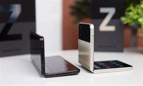 G­a­l­a­x­y­ ­Z­ ­F­o­l­d­ ­6­ ­U­l­t­r­a­ ­o­r­t­a­y­a­ ­ç­ı­k­t­ı­:­ ­İ­k­i­ ­f­a­r­k­l­ı­ ­s­ü­r­ü­m­ ­o­l­a­c­a­k­
